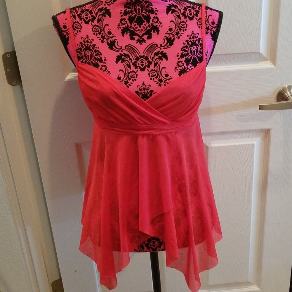Victoria Secret RED Sexy Lingerie Hi/Lo Camisole M